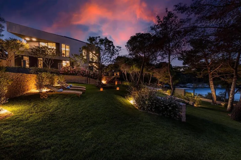 Villa Contessa - Top 200 Ultra Luxury World Villas Mali Losinj